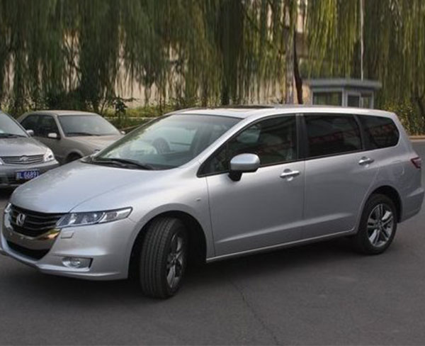 商務(wù)車(chē)（2）